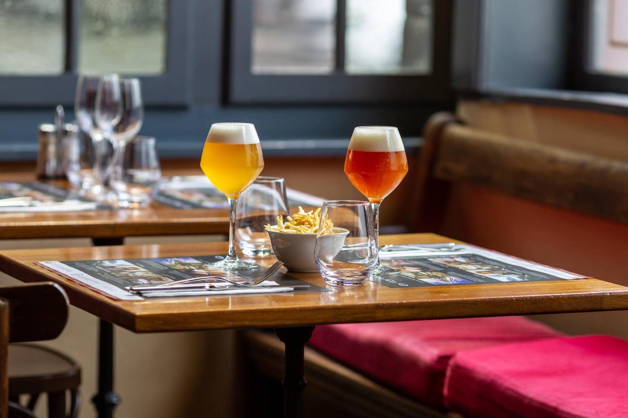 L'Hermitage Gantois, Autograph Collection Лилль Экстерьер фото Beer tasting at the Brussels Beer Museum