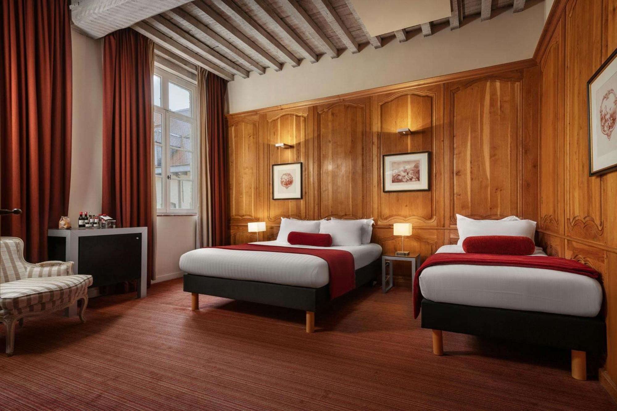 L'Hermitage Gantois, Autograph Collection Лилль Экстерьер фото A room at the hotel